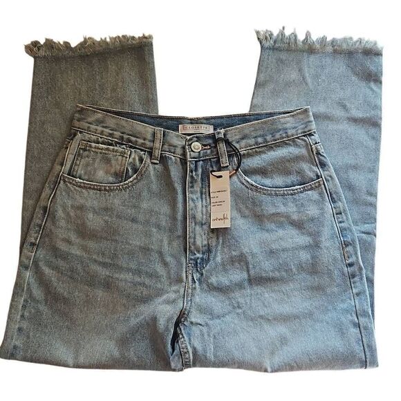 Closette Chic Distressed Ankle Length Jeans Cancun Light Wash Medium - Picture 3 of 9